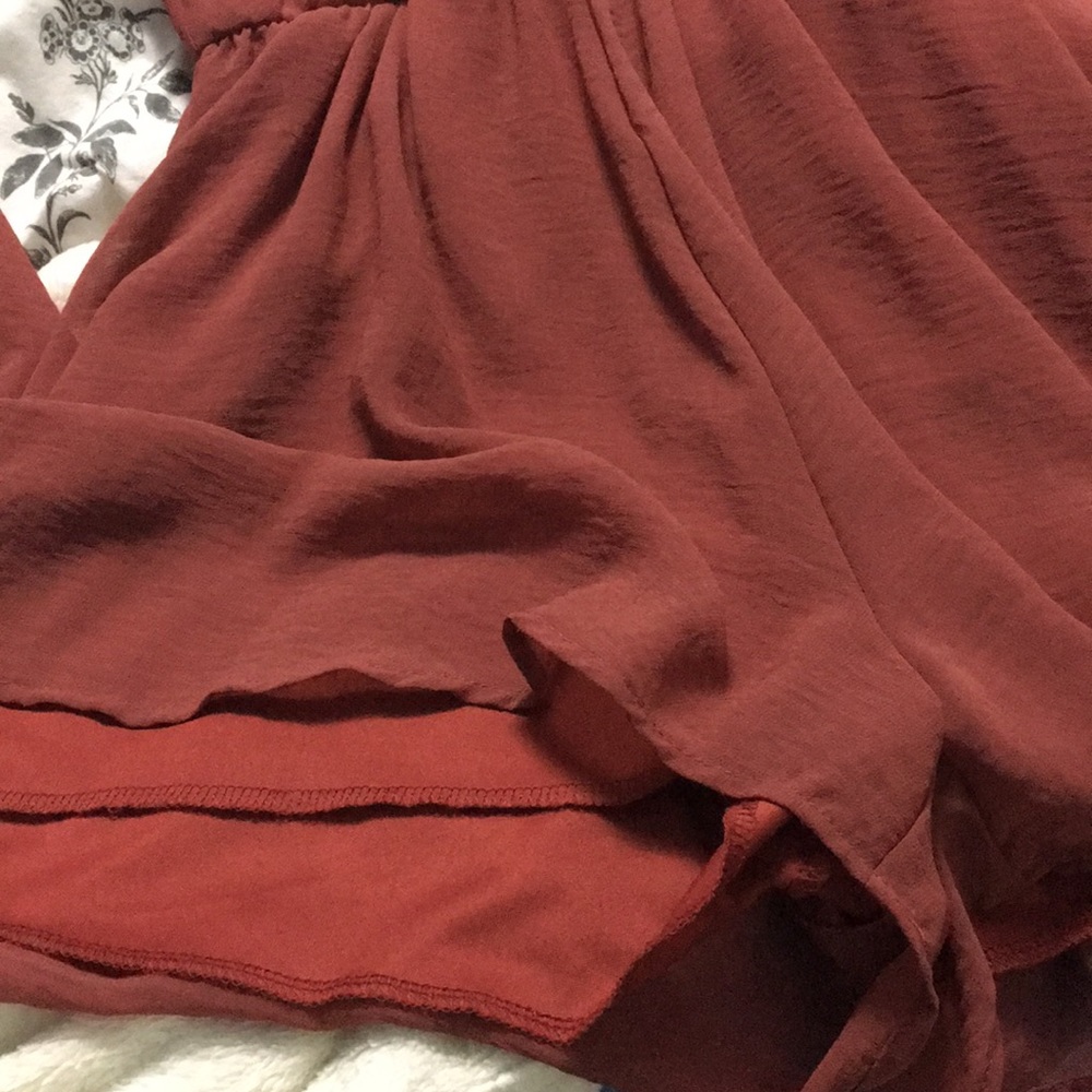 Flowy Maroon Romper - Picture 8 of 9